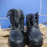 کفش ایمنی