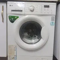 لباس شویی ۷کیلویی الجی در حد نو