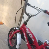 دوچرخه دوازده و هیجده|دوچرخه، اسکیت، اسکوتر|بومهن, |دیوار