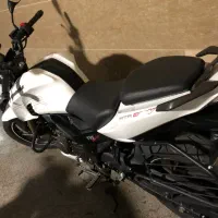 آپاچی 200