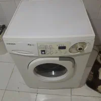 یک عدد لباسشویی سامسونگ اصل