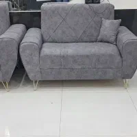 مبل ۷ نفره  ۱۴ تومن به خریدار واقعی تخفیف میدم|مبلمان خانگی و میز عسلی|سبزوار, ولیعصر (نجار آباد)|دیوار