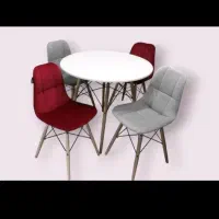 میز چوبی و صندلی چوبی همه سالم گر کمه