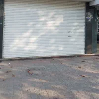 مغازه  ۱۵ متری بر خیابان اصلی