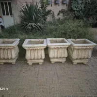 گلدان سیمانی