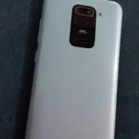 گوشی درحد آکبند