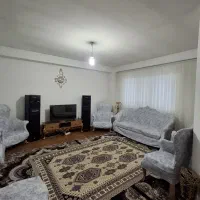 آپارتمان فاز 3 خیابان اصلی / طبقه