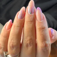 استخدام ناخن کار