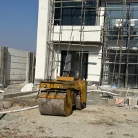 اجاره دهی غلطک موتوری دوتنی ویک تنی بانفرحمل کمپکی