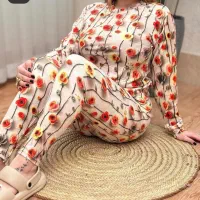 ست مخمل سه بعدی|لباس|شیراز, چوگیاه‎|دیوار