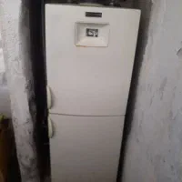 ابگرمکن منبعه ای بزرگ درحال استفاده سالم