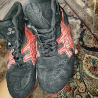 کفش کشتی سایز ۴۱ تا ۴۲
