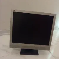 مانیتور و کیس و باند با ماوس و کیبورد