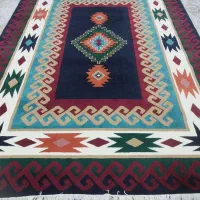 فرش و کتابخانه و دراور