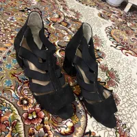 کفش|کیف، کفش، کمربند|مشهد, قائم|دیوار