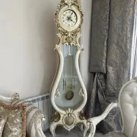 ساعت ایستاده و بوفه گنجه ویترین