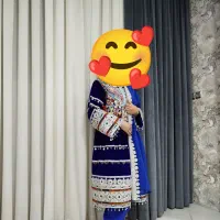 لباس گند افغانی|لباس|قم, دروازه چوبی|دیوار