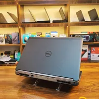لپتاپ Dell مدل Precision 7520 (چهار گیگ گرافیک)
