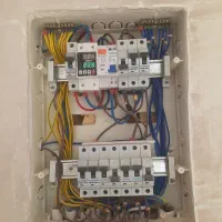 اجرای برق ساختمان و صنعتی با کادر مجرب