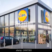 ۵۰۰متر مغازه/ تجاری کفی میدان رسالت - شرق|اجارهٔ مغازه و غرفه|تهران, نیروی دریایی|دیوار