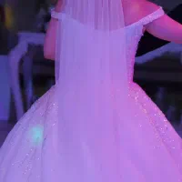 پیراهن عروس|لباس|لنگرود, |دیوار