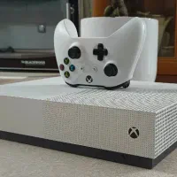 xbox one s 1tr تک‌ دسته در حد نو