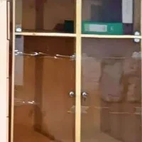 کمد چوبی کتابخانه ای و ویترنی|کتابخانه، شلف، قفسه‌های دیواری|تهران, بهجت‌آباد|دیوار
