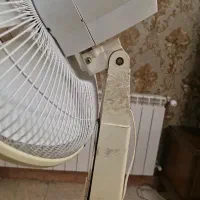 پنکه پایه دار پارس خزر|پنکه و تصفیه‌کنندهٔ هوا|تهران, هفت حوض|دیوار