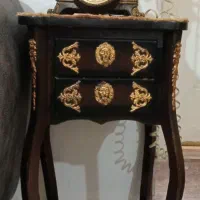 تلفن با میز تلفن