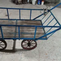 گاری دستی سنتی با چرخ هشت پر لاستیکی