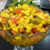 ترشیجات خانگی گلستان