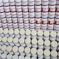 کرم‌ سفید کننده‌صورت‌ (جادویی)۸ کاره