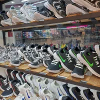 حراج کتونی فقط ۴۵۰|کیف، کفش، کمربند|نی‌ریز, |دیوار