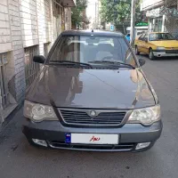 پراید 132مدل 89 رینگ اسپرت چند کف دست رنگ داره.