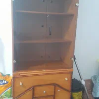 کتابخانه بفروش می‌رسد با قیمت مناسب