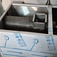 آبمیوه گیری صنعتی