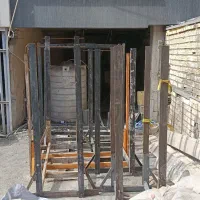 پالت آهنی ارتفاع 2 متر طول 1/60