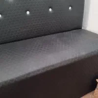 مبل چرم دو نفره.چراق گردون