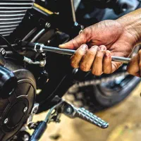 تعمیرات تخصصی موتور سیکلت سیار