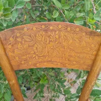 صندلی قدیمی