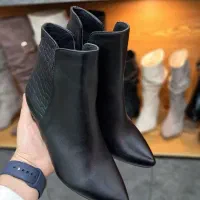 فروشنده خانم مجرد و اقا مجرد برای‌کاردرکارگاه‌کفش