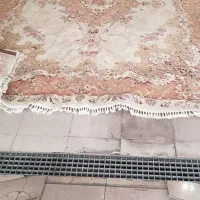 دو عدد فرش شش متری یک عدد ۱۲ متری