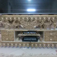 زیر تلویزیونی برنزی