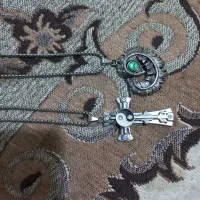 گردن آویز یا آویز ماشین