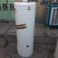 یک عددابگرمکن گازی مخزنی