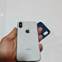 ایفون xs
