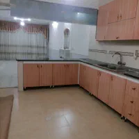 زیر زمین گلخانه ای تمیز و بزرگ و پر نور|اجارهٔ خانه و ویلا|قم, سراجه (۱۵ خرداد)|دیوار