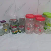 تعدادی وسایل آشپزخانه و آرکوپال و چینی گلسرخ قدیمی|کلکسیون اشیاء عتیقه|قم, باسکول|دیوار