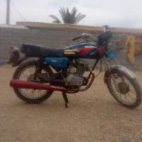 موتور ۱۵۰ تازه تعمیر می باشد