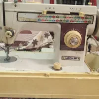 چرخ خیاطی سالم